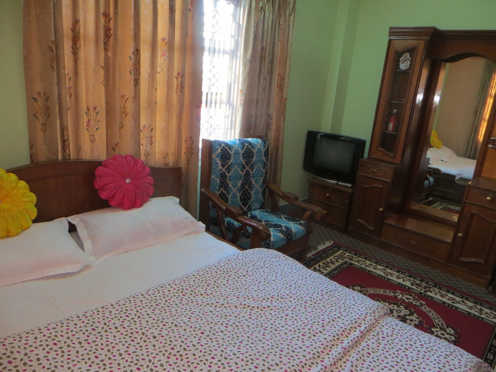 Manamaiju Homestay And Hotel Kathmandu Bagian luar foto